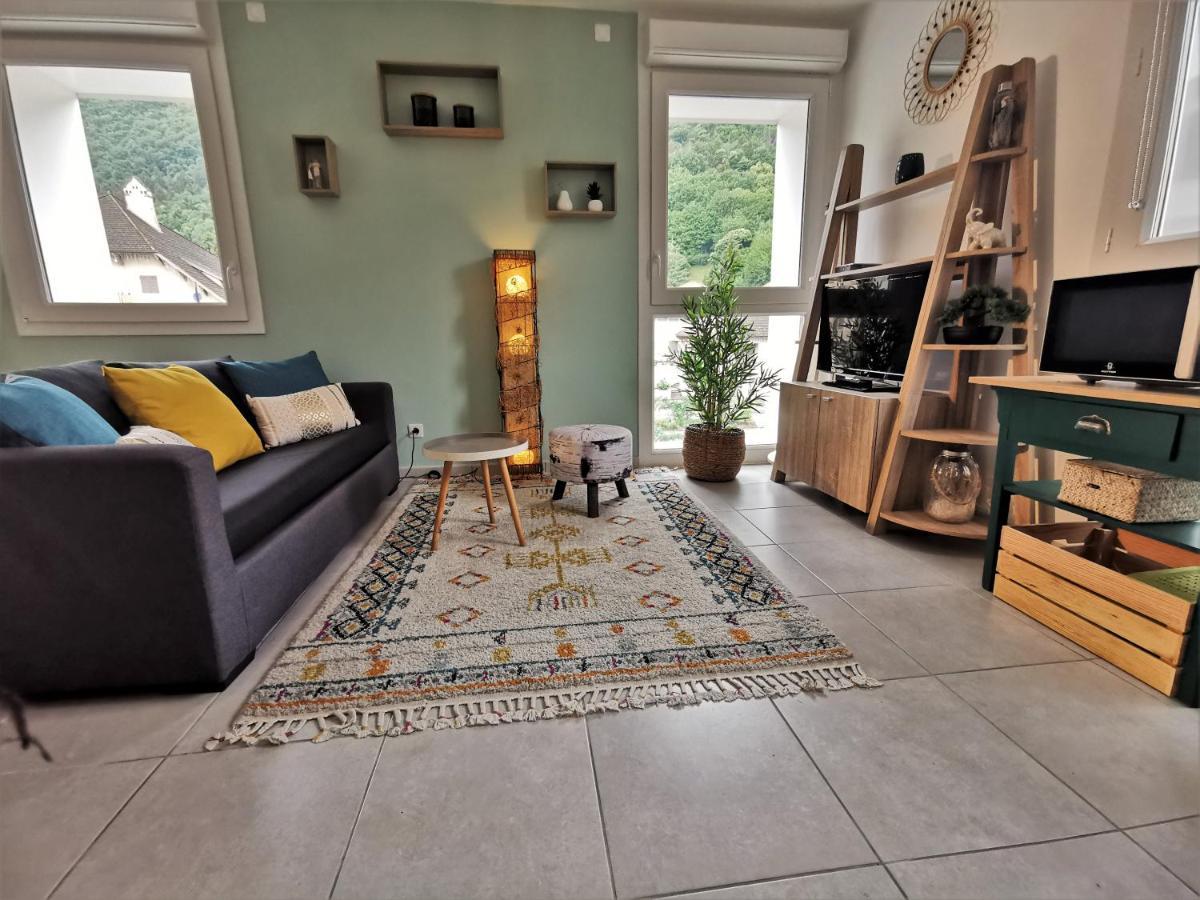 Semnoz & Lac - Wifi - Parking - Netflix - Balcon - Centre-Ville سُفرييه المظهر الخارجي الصورة